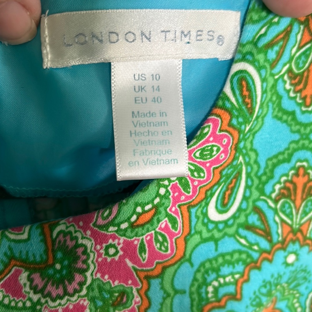 London Times size 10 dress sleeveless with a zipper up the back - Picture 4 of 5